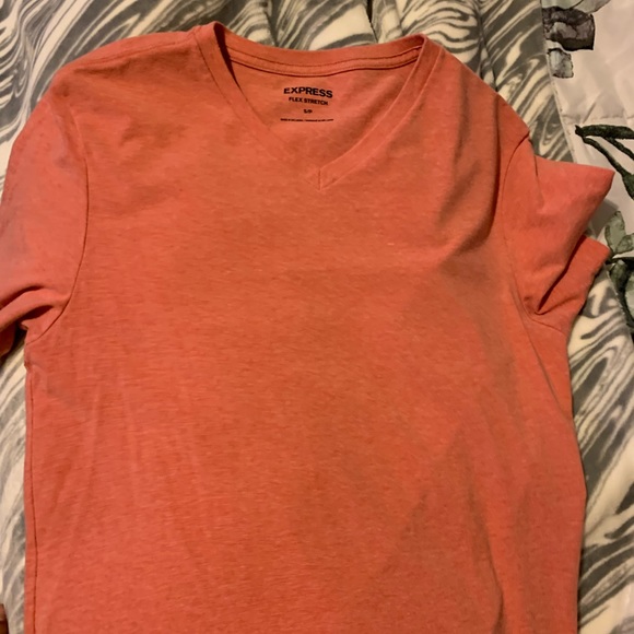 V-neck express fit shirt / I am selling these both as a bundle - Picture 8 of 9